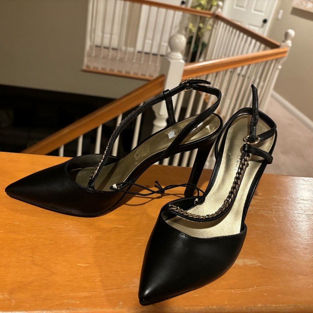 Nine West Black Shoes, Size 5.5